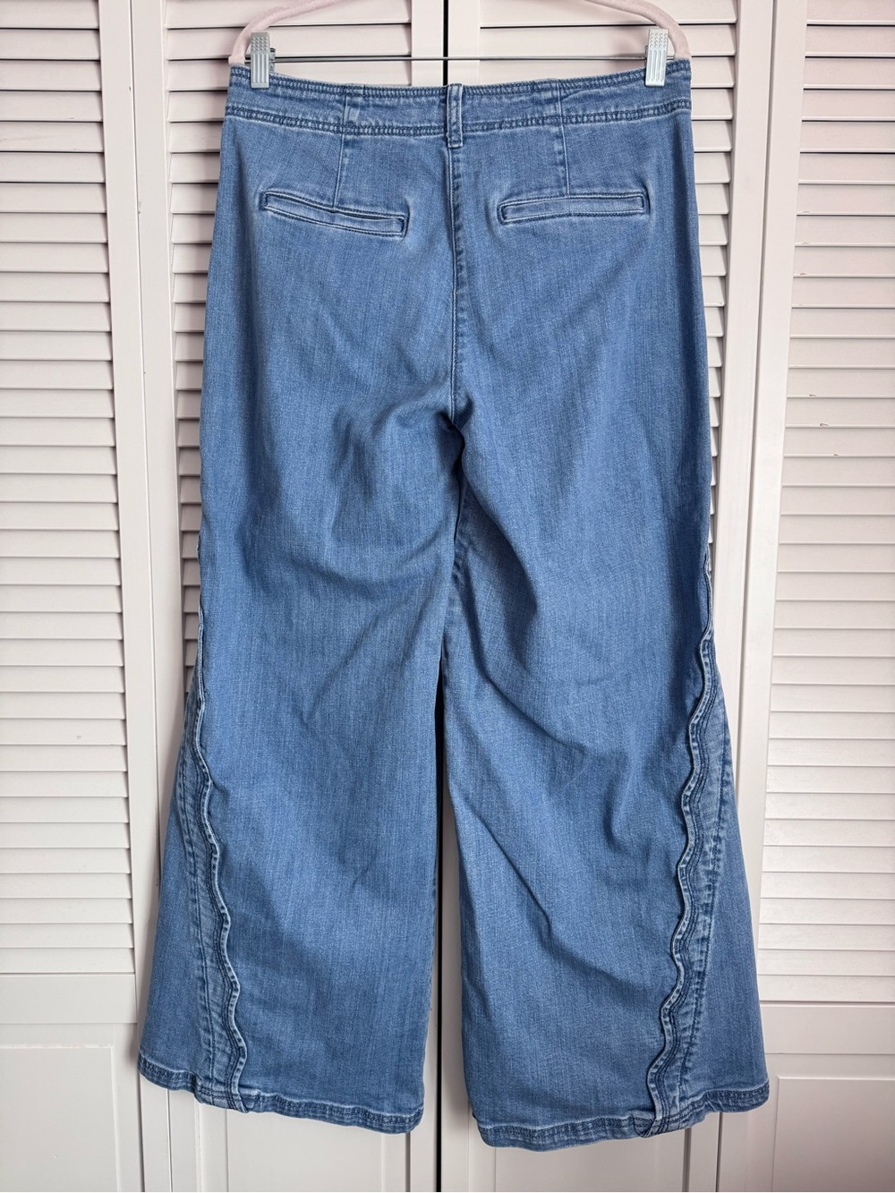 Maeve Scallop Edge Wide Leg Blue Jeans Boho Slouchy Cottagecore Size 29 - Picture 9 of 11